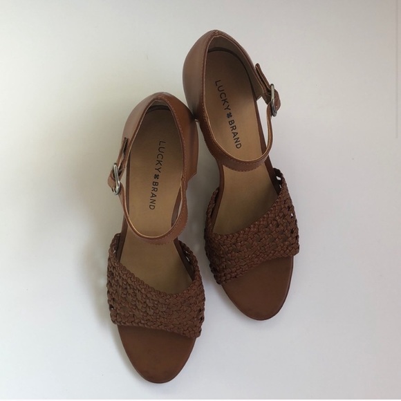Lucky Brand Brown Wedges Size 9.5 - Picture 2 of 3